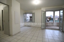 Appartement à vendre 2 pièces avec Balcon et Parking   LYON 8EME ARRONDISSEMENT (69)