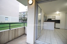 Appartement à vendre 2 pièces avec Balcon et Parking   LYON 8EME ARRONDISSEMENT (69)