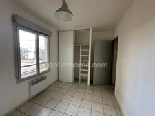 Appartement à vendre 2 pièces avec Balcon et Parking   LYON 8EME ARRONDISSEMENT (69)