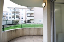 Appartement à vendre 2 pièces avec Balcon et Parking   LYON 8EME ARRONDISSEMENT (69)