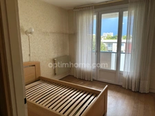 SAINT JEAN DE LA RUELLE au pied du Tram Rol Tanguy Appartement très lumineux de 68 m2
