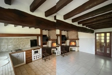 For sale country house with large garden at 1 h 40 south of Paris (Loiret)