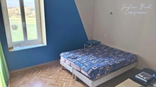  Une maison familiale aux beaux volumes, au cœur d’un village où il fait bon vivre