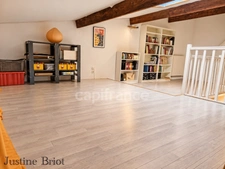 Maison de ville 123 m² – Nevers – Cour & beaux volumes