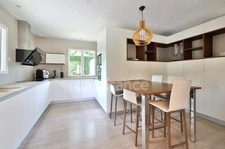 House for sale, 6 rooms, TASSIN LA DEMI LUNE (69) Town 