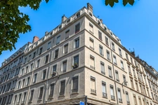 Appartement à vendre 4 pièces LYON 7EME ARRONDISSEMENT (69) Charme sans travaux