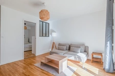 Appartement à vendre 2 pièces LYON 8EME ARRONDISSEMENT (69) rénové balcon calme