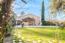 House for sale, 6 rooms, CAILLOUX SUR FONTAINES (69), swimming pool, quiet location