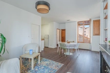 Appartement à vendre 4 pièces LYON 7EME ARRONDISSEMENT (69) Charme sans travaux