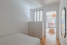 Appartement à vendre 2 pièces LYON 8EME ARRONDISSEMENT (69) rénové balcon calme