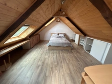 CHARMANTE LONGERE 200 m² BOURG DE GRAND-CHAMP (56)