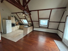ARZON BOURG Un lieu de vie unique  magnifique appartement de 90 m2 avec studio indépendant et mille possibilités (56)