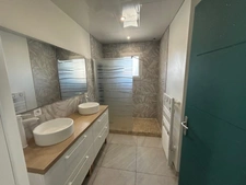 MAISON RECENTE PLAIN PIED  4 CHAMBRES A 5 Minutes de ST Avé