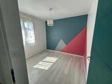 MAISON RECENTE PLAIN PIED  4 CHAMBRES A 5 Minutes de ST Avé