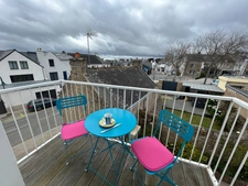 ARZON BOURG Un lieu de vie unique  magnifique appartement de 90 m2 avec studio indépendant et mille possibilités (56)
