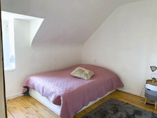 MAISON DE CARACTÈRE - 208 M² DONT VÉRANDA 45 M² - ACCESSIBLE PMR - GRANGE 180 M² AVEC FOSSE DE VISITE - TERRAIN 7000 M² - VANNES 20MIN, PLAGES 30MIN  Saint-Jean-Brévelay (56660) - À 20 minutes de Vann