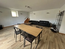 CHARMANTE LONGERE 200 m² BOURG DE GRAND-CHAMP (56)