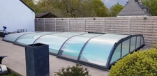 PROPRIETE RENOVEE CAMPAGNE CHIC AVEC PISCINE, DEPENDANCES ET PARC ARBORE CLOS   A BRECH (56)