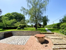 MAISON DE CARACTÈRE - 208 M² DONT VÉRANDA 45 M² - ACCESSIBLE PMR - GRANGE 180 M² AVEC FOSSE DE VISITE - TERRAIN 7000 M² - VANNES 20MIN, PLAGES 30MIN  Saint-Jean-Brévelay (56660) - À 20 minutes de Vann