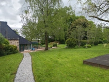 MAISON DE CARACTÈRE - 208 M² DONT VÉRANDA 45 M² - ACCESSIBLE PMR - GRANGE 180 M² AVEC FOSSE DE VISITE - TERRAIN 7000 M² - VANNES 20MIN, PLAGES 30MIN  Saint-Jean-Brévelay (56660) - À 20 minutes de Vann