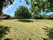 MAISON DE CARACTÈRE - 208 M² DONT VÉRANDA 45 M² - ACCESSIBLE PMR - GRANGE 180 M² AVEC FOSSE DE VISITE - TERRAIN 7000 M² - VANNES 20MIN, PLAGES 30MIN  Saint-Jean-Brévelay (56660) - À 20 minutes de Vann