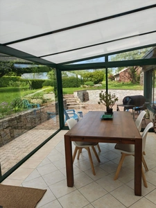 MAISON DE CARACTÈRE - 208 M² DONT VÉRANDA 45 M² - ACCESSIBLE PMR - GRANGE 180 M² AVEC FOSSE DE VISITE - TERRAIN 7000 M² - VANNES 20MIN, PLAGES 30MIN  Saint-Jean-Brévelay (56660) - À 20 minutes de Vann