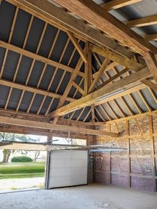 Rare find in Lessard-en-Bresse: Bresse-style farmhouse of 159 m2 with exceptional outbuilding and 8753 m2 of land