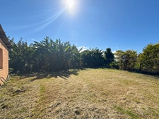 SAINTE-MARIE – TERRAIN D'EXCEPTION DE 1 640 M² À 5 MINUTES DE BEAUSÉJOUR
