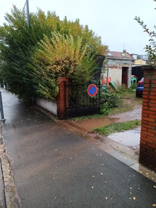 Terrain d'exception a batir avec garage-lille fives