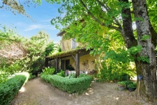 Maison de campagne dans parc arboré 3000 m². Moissieu sur Dolon 38270
