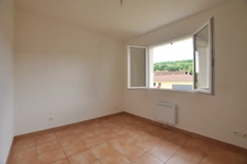 Maison 75,80 m² - 3 chambres - garage - jardin