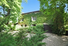 Maison de campagne dans parc arboré 3000 m². Moissieu sur Dolon 38270