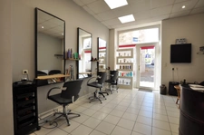Fonds de commerce salon coiffure SAINT UZE (26)