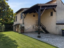 Maison à vendre 2 appartements SAINT HILAIRE (31)