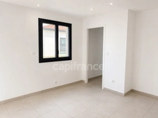 villa neuve T4 + garage RE2020 disponible à partir d'octobre 2026