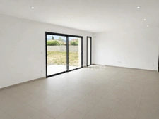villa neuve T4 + garage RE2020 disponible à partir d'octobre 2026