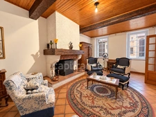 RIEUMES – maison T8 de 208 m², 200 m² de dépendances, combles aménageables de 90 m² et terrain de 1 500 m² – DPE C