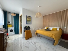 Propriete à vendre 8 pièces VALLESVILLES (31)