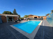 Propriété d'exception – 2 logements, piscine, hangars, idéal activité professionnelle