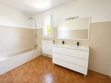 Maison à vendre 2 appartements SAINT HILAIRE (31)