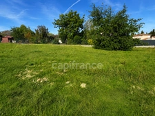 RIEUMES – Terrain à bâtir 759 m² viabilisé – Proche centre et commodités