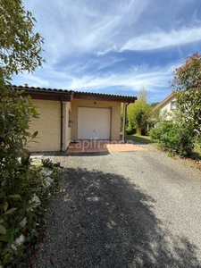 Maison de plain pied 102 m² avec GARAGE et jardin au Domaine du Château de Barbet – Lombez (Gers)