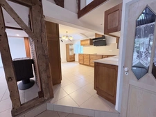 Prix à la baisse pour cette belle maison avec dépendances et vaste terrain pourrait bien être votre prochain coup de cœur !!