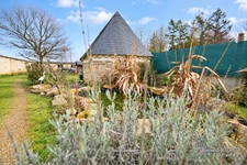 Dpt Maine et Loire (49), à vendre SEICHES SUR LE LOIR maison P8   