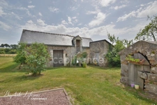 Maison familiale 8 pièces à JARZÉ - 170 m² - Terrain 4330 m²