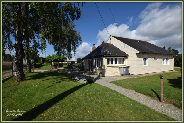 Dpt Maine et Loire (49), à vendre proche de SEICHES SUR LE LOIR maison de plain pied 