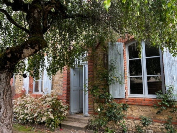 Maison à vendre 4 pièces HUILLE (49)