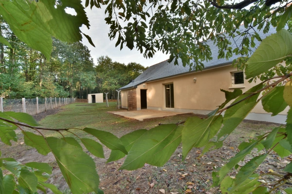 Maison à vendre 5 pièces PLAIN PIED proche SEICHES SUR LE LOIR 