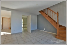Maison à louer 5 pièces MARCE (49)