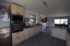 Dpt Maine et Loire (49), à vendre proche de SEICHES SUR LE LOIR maison de plain pied 